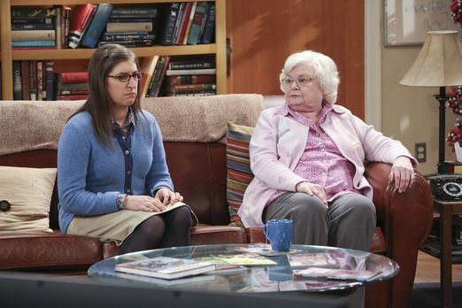 Amy wird von Sheldons Großmutter nicht gut behandelt